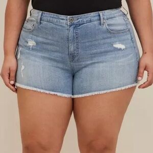 Torrid High Rise A-Line Shortie Short - Vintage Stretch Light Wash
